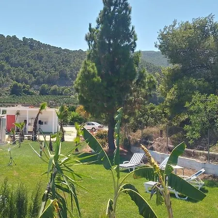 Finca A Las Estrellas Tavernes Valldigna * Tavernes de Valldigna
